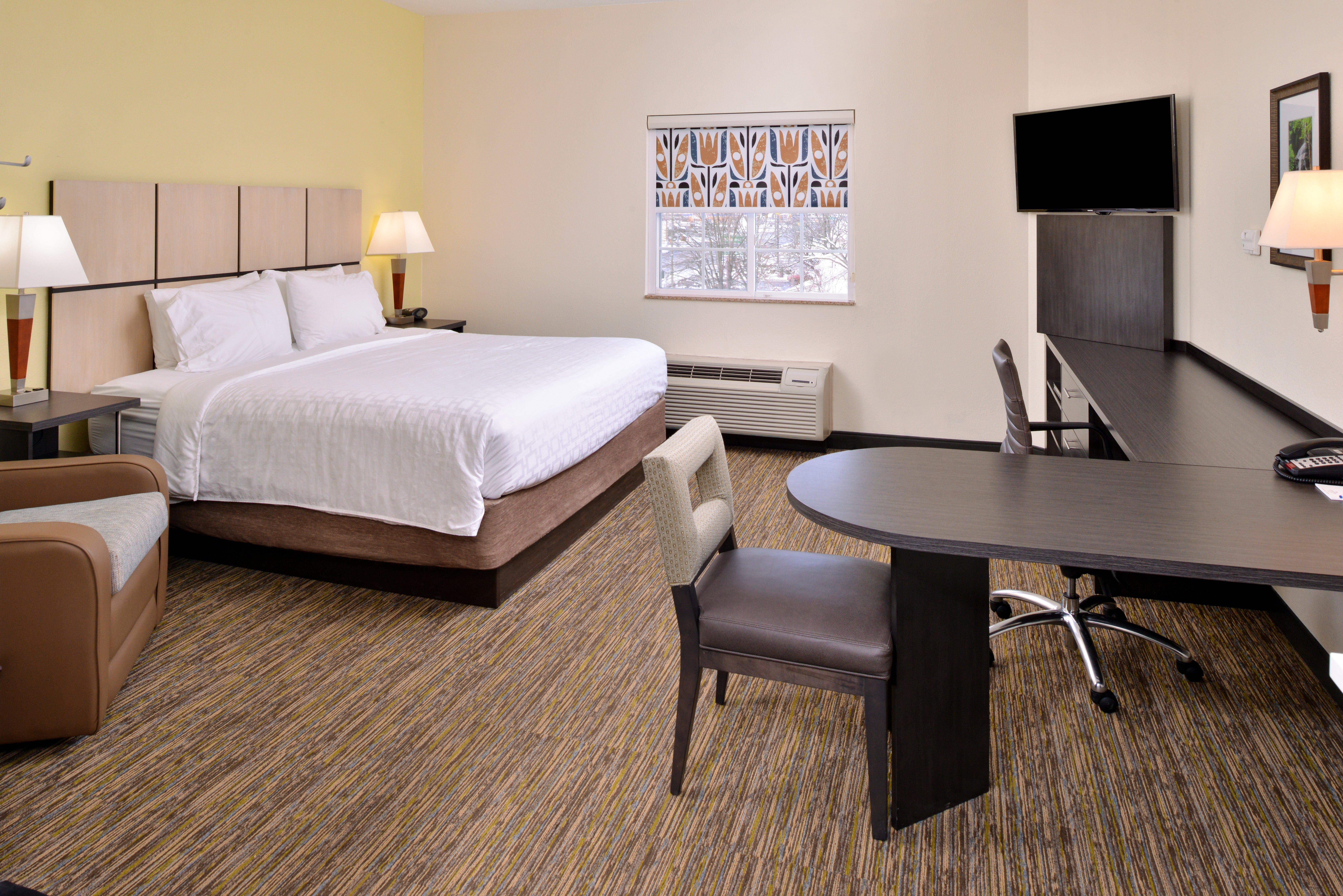 Candlewood Suites Winchester By Ihg Buitenkant foto