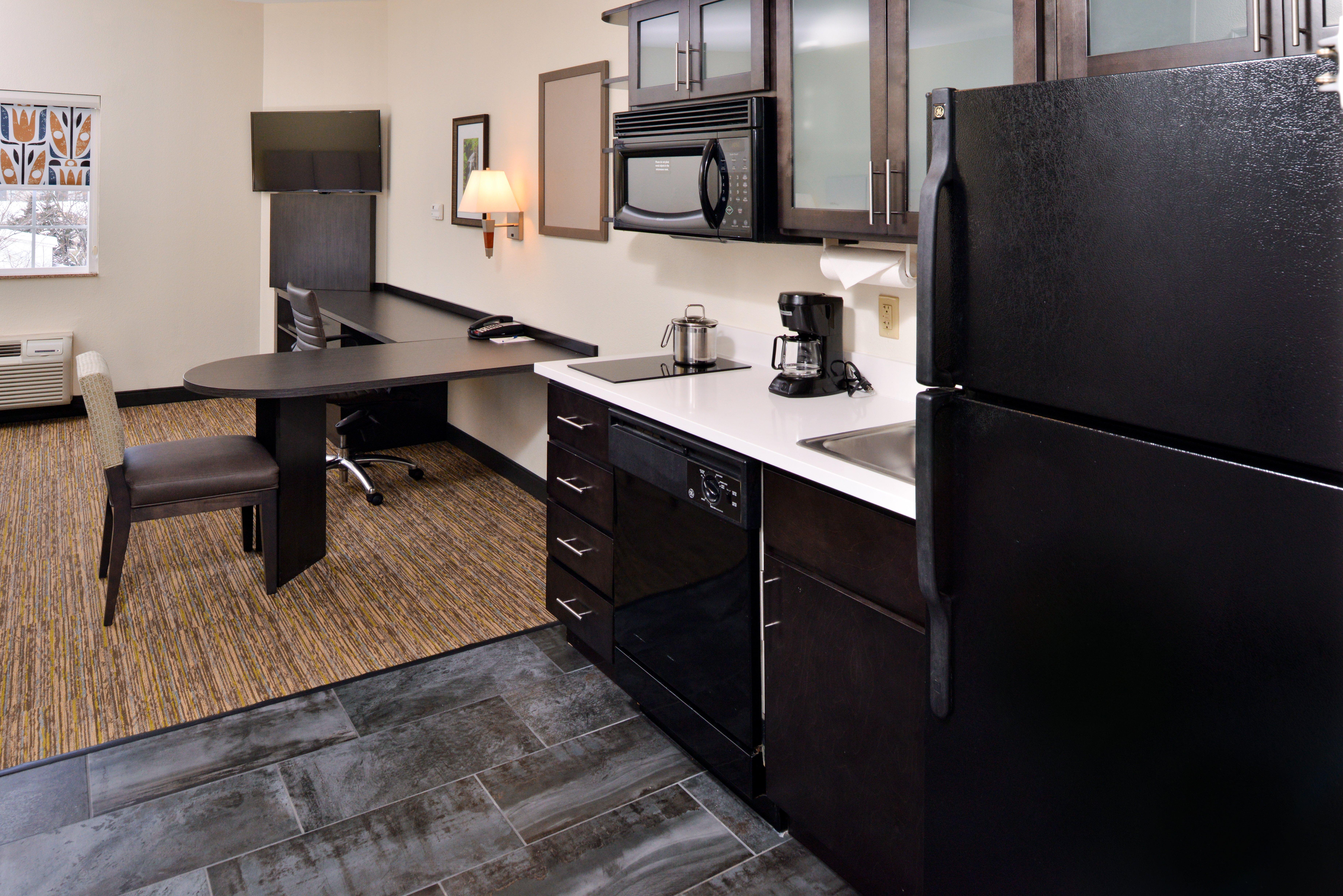 Candlewood Suites Winchester By Ihg Buitenkant foto