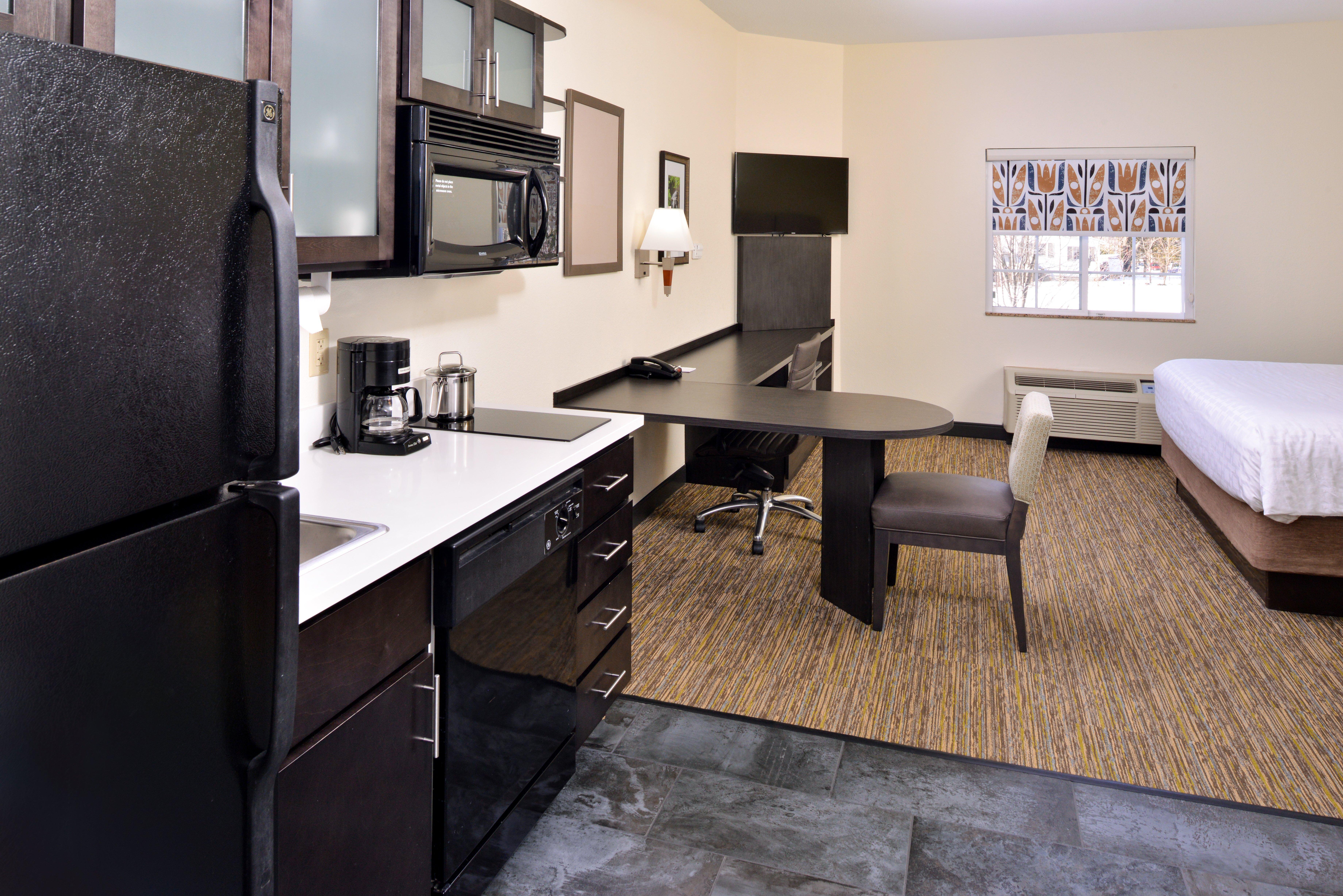 Candlewood Suites Winchester By Ihg Buitenkant foto