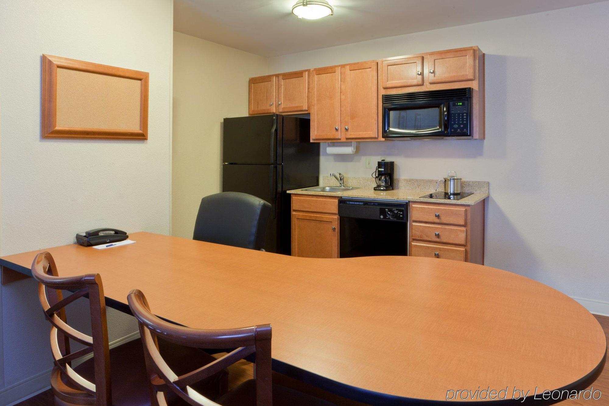 Candlewood Suites Winchester By Ihg Kamer foto